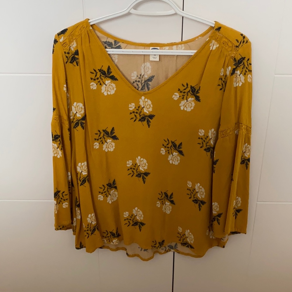 Old Navy Blouse